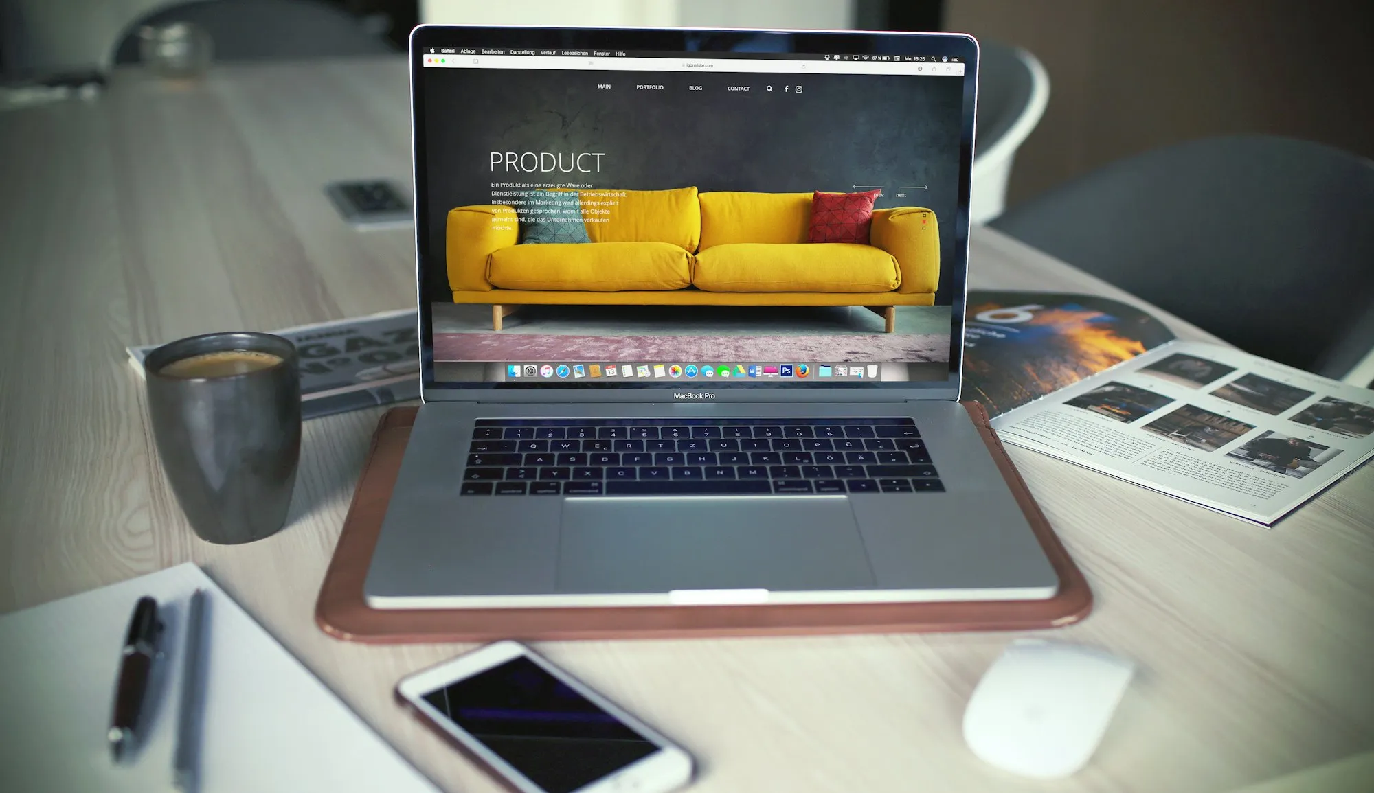 E-commerce & Technology