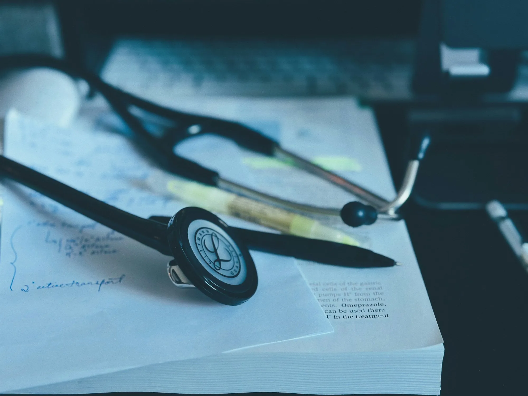 Healthcare & Life Sciences